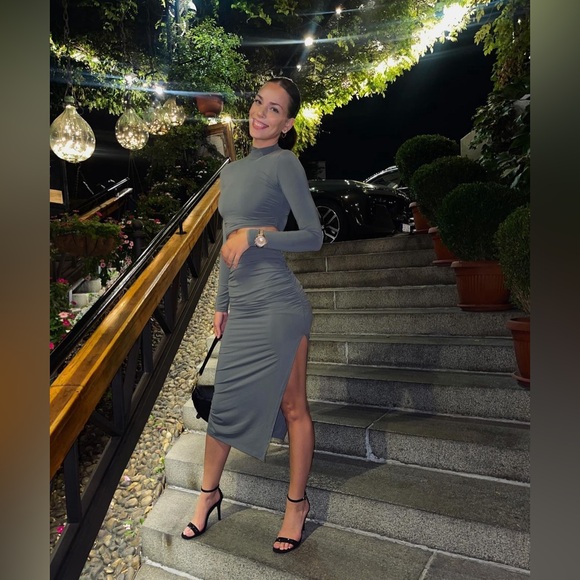 ZARA ~ CUT OUT DRESS - Picture 7 of 16